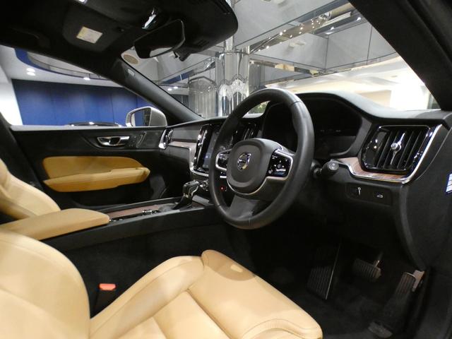 Ｖ６０ クロスカントリー　Ｔ５　ＡＷＤ　プロ　１オーナー／エクステリアスタイリングＫＩＴ／追ＡＣＣ／レーンキープ／衝突軽減／茶革／マッサージ機能／ヒーター＆ベンチレーター／ｈａｒｍａｎＫ／ヘッドアップＤＳＰ／ＬＥＤライト／１９ＡＷ／２年保証（27枚目）