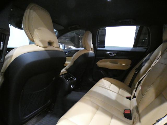 Ｖ６０ クロスカントリー　Ｔ５　ＡＷＤ　プロ　１オーナー／エクステリアスタイリングＫＩＴ／追ＡＣＣ／レーンキープ／衝突軽減／茶革／マッサージ機能／ヒーター＆ベンチレーター／ｈａｒｍａｎＫ／ヘッドアップＤＳＰ／ＬＥＤライト／１９ＡＷ／２年保証（29枚目）