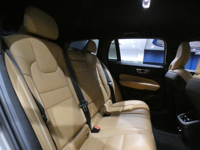 Ｖ６０ クロスカントリー　Ｔ５　ＡＷＤ　プロ　１オーナー／エクステリアスタイリングＫＩＴ／追ＡＣＣ／レーンキープ／衝突軽減／茶革／マッサージ機能／ヒーター＆ベンチレーター／ｈａｒｍａｎＫ／ヘッドアップＤＳＰ／ＬＥＤライト／１９ＡＷ／２年保証（31枚目）