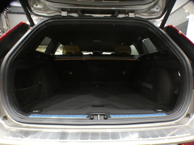 Ｖ６０ クロスカントリー　Ｔ５　ＡＷＤ　プロ　１オーナー／エクステリアスタイリングＫＩＴ／追ＡＣＣ／レーンキープ／衝突軽減／茶革／マッサージ機能／ヒーター＆ベンチレーター／ｈａｒｍａｎＫ／ヘッドアップＤＳＰ／ＬＥＤライト／１９ＡＷ／２年保証（32枚目）