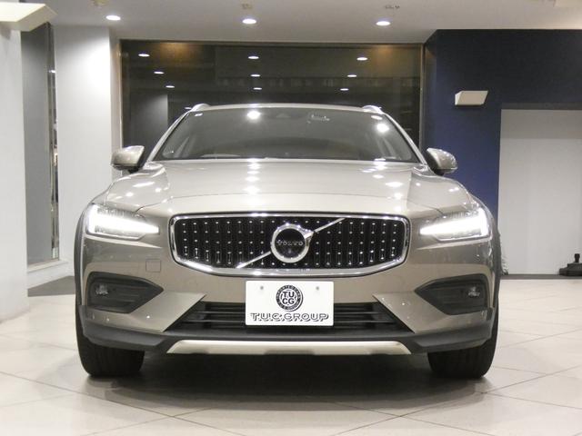 Ｖ６０ クロスカントリー　Ｔ５　ＡＷＤ　プロ　１オーナー／エクステリアスタイリングＫＩＴ／追ＡＣＣ／レーンキープ／衝突軽減／茶革／マッサージ機能／ヒーター＆ベンチレーター／ｈａｒｍａｎＫ／ヘッドアップＤＳＰ／ＬＥＤライト／１９ＡＷ／２年保証（37枚目）