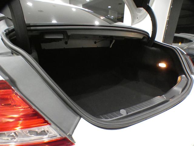 Cクラス C180クーペ スポーツ +PKG/レーダーセーフティ/キーレスゴー/黒革/パノラマSR/ヘッドアップDSP/ナビTV/Meコネクト/Bカメラ/PTS/LEDライト/AMGスタイリング&19AW/2年保証(14枚目)