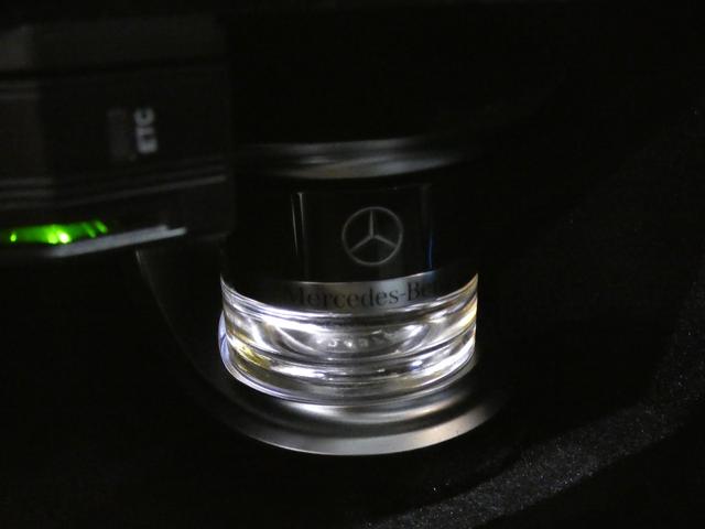 Cクラス C180クーペ スポーツ +PKG/レーダーセーフティ/キーレスゴー/黒革/パノラマSR/ヘッドアップDSP/ナビTV/Meコネクト/Bカメラ/PTS/LEDライト/AMGスタイリング&19AW/2年保証(32枚目)