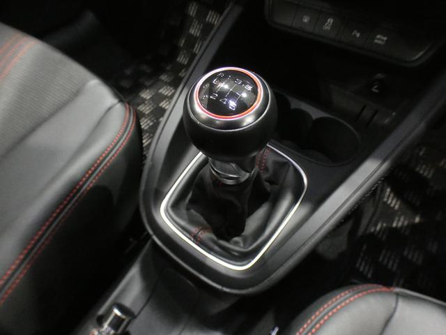 Ｓ１スポーツバック ベースグレード　６ＭＴ／ＡＤＶキー／半革／ＭＭＩナビ／ＢＴオーディオ／ＰＤＣ／キセノン／ＦＫ－ＴＥＣサスペンションキット／専用エクステリア＆１８ＡＷ／２年保証（12枚目）