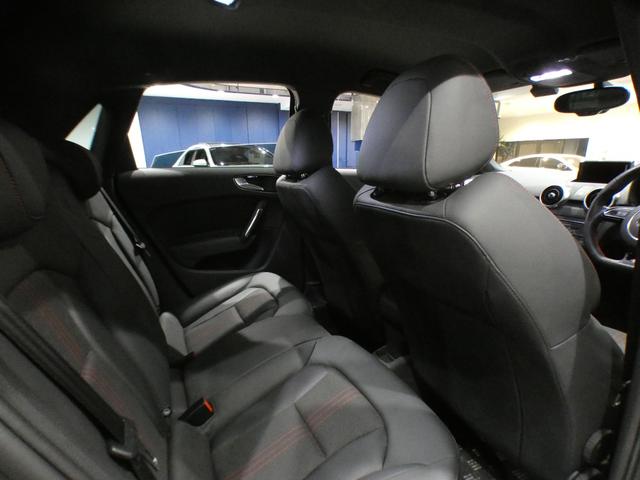 Ｓ１スポーツバック ベースグレード　６ＭＴ／ＡＤＶキー／半革／ＭＭＩナビ／ＢＴオーディオ／ＰＤＣ／キセノン／ＦＫ－ＴＥＣサスペンションキット／専用エクステリア＆１８ＡＷ／２年保証（30枚目）