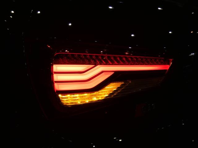 Ｓ１スポーツバック ベースグレード　６ＭＴ／ＡＤＶキー／半革／ＭＭＩナビ／ＢＴオーディオ／ＰＤＣ／キセノン／ＦＫ－ＴＥＣサスペンションキット／専用エクステリア＆１８ＡＷ／２年保証（39枚目）