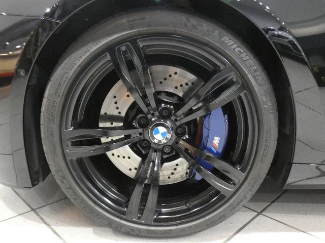 Ｍ６ グランクーペ　コンフォＡ／レーンＣＨＷ／赤革／ヒーター＆ベンチレーター／Ｂ＆Ｏサウンド／ｉドライブナビ／ＢＴオーディオ／トップビュー・サイドビュー／ナイトビジョン／ＬＥＤライト／専用エクステリア＆２０ＡＷ／２年保証（7枚目）