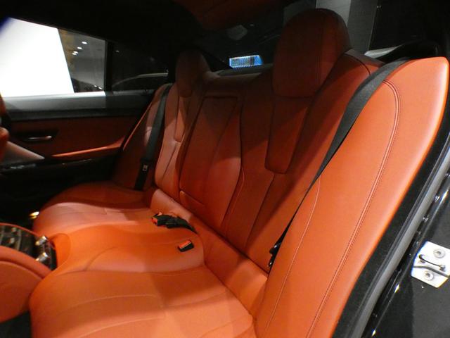 Ｍ６ グランクーペ　コンフォＡ／レーンＣＨＷ／赤革／ヒーター＆ベンチレーター／Ｂ＆Ｏサウンド／ｉドライブナビ／ＢＴオーディオ／トップビュー・サイドビュー／ナイトビジョン／ＬＥＤライト／専用エクステリア＆２０ＡＷ／２年保証（13枚目）