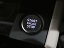 キーを取り出す事無くドアロックの施錠・開錠を行う事が可能なキーフリーアクセスを搭載！エンジン始動も容易なプッシュスタート式になります！
