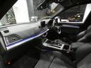 Ｑ５ ４０ＴＤＩクワトロ　スポーツ　Ｓライン＆アシスタンスＰＫＧ／追ＡＣＣ／レーン＆サイドアシスト／半革／ヒーター／パノラマＳＲ／バーチャルＣＰ／全周カメラ／マトリクスＬＥＤ／アンビエントライト／Ｓラインエクステリア／１９ＡＷ／２年保証（4枚目）
