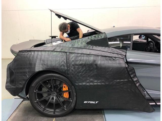 ７６５ＬＴ 　世界限定７６５台　新車保証継承　カーボンドアミラー　カーボンスプリッター　カーボンサイドスカート　２重ガラスエンジンウィンド　レーシングシート　　右ハンドル　パーキングセンサー　リアカメラリフター（34枚目）