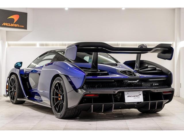 　認定中古車　ＭｃＬａｒｅｎ　ＡＺＡＢＵ　ＱＵＡＬＩＦＩＥＤ　世界５００台限定生産モデル　サテンエクステンデッドカーボンファイバー　９スポークウルトラライトウェイトホイール　グロスブラック(7枚目)