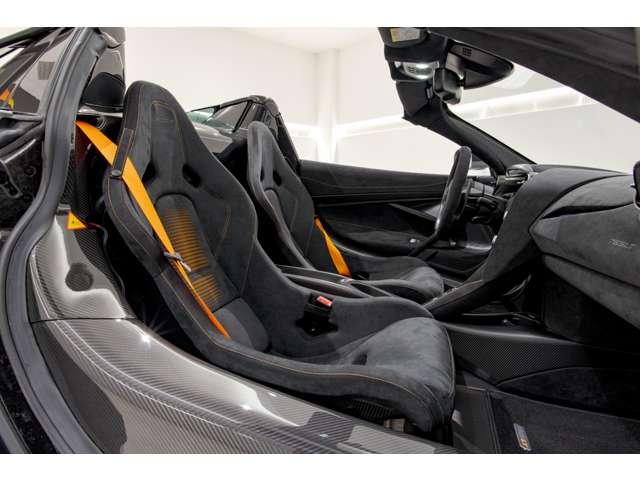 765LTスパイダー 4.0 4.0 認定中古車 McLAREN QUALIFIED クルーズコントロール 障害物センサー ドライブレコーダー LEDヘッドライト(21枚目)