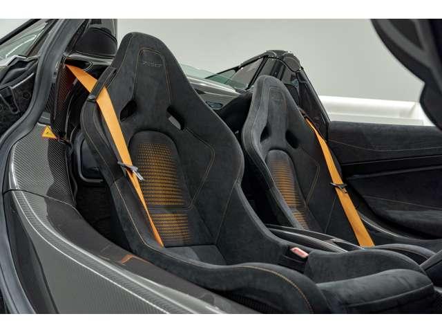 765LTスパイダー 4.0 4.0 認定中古車 McLAREN QUALIFIED クルーズコントロール 障害物センサー ドライブレコーダー LEDヘッドライト(24枚目)