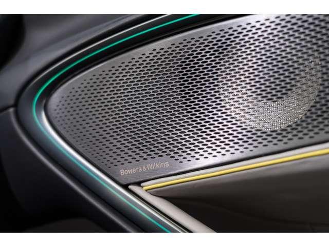 アルトゥーラ 　３．０　認定中古車　ＭｃＬＡＲＥＮ　ＱＵＡＬＩＦＩＥＤ　プラグインハイブリッドモデル　クルーズコントロール　パーキングアシスト　全周囲カメラ　ドライブレコーダー　ＨＤＤナビ　ＬＥＤヘッドライト（23枚目）