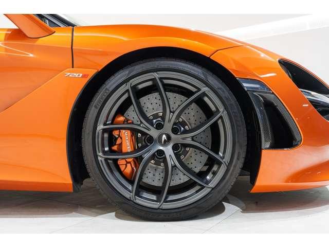 ７２０Ｓスパイダー ラグジュアリー　ＭｃＬＡＲＥＮ　ＱＵＡＬＩＦＩＥＤ　認定中古車　全周囲カメラ　バックカメラ　クルーズコントロール　アイドリングストップ　ＥＴＣ　ナビ　ミュージックプレイヤー接続可　本革シート　電動シート　リフトアップ　過給器設定モデル（15枚目）