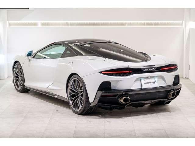 ＧＴ パイオニア　認定中古車　ＭｃＬＡＲＥＮ　ＱＵＡＬＩＦＩＥＤ　プラクティカリティーパック　ライトウェイトスポーツパック　プレミアムパック　Ｂ＆Ｗオーディオシステム　スポーツエキゾースト（6枚目）