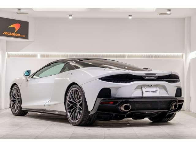 ＧＴ パイオニア　認定中古車　ＭｃＬＡＲＥＮ　ＱＵＡＬＩＦＩＥＤ　プラクティカリティーパック　ライトウェイトスポーツパック　プレミアムパック　Ｂ＆Ｗオーディオシステム　スポーツエキゾースト（7枚目）