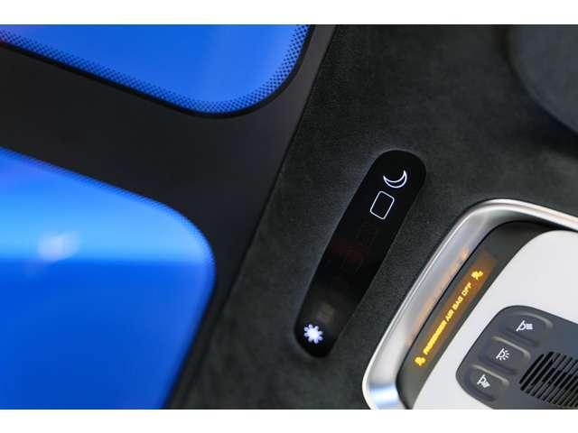 ＧＴ パイオニア　認定中古車　ＭｃＬＡＲＥＮ　ＱＵＡＬＩＦＩＥＤ　プラクティカリティーパック　ライトウェイトスポーツパック　プレミアムパック　Ｂ＆Ｗオーディオシステム　スポーツエキゾースト（24枚目）
