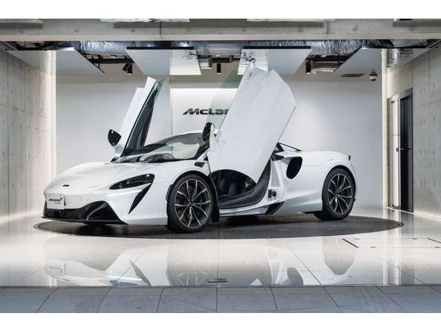 アルトゥーラ 3.0 認定中古車 McLaren AZABU QUALIFIED(2枚目)