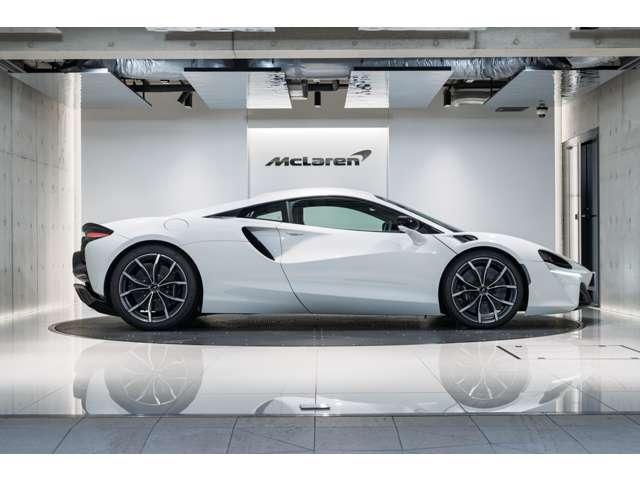 アルトゥーラ 3.0 認定中古車 McLaren AZABU QUALIFIED(7枚目)