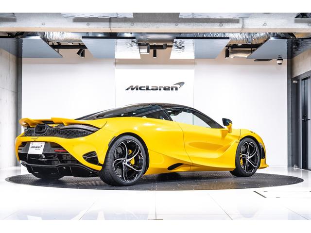 ７５０Ｓ Ｖｏｌｃａｎｏ　Ｙｅｌｌｏｗ　Ｖｏｒｔｅｘ－ｔｗｉｎ　５　Ｓｐｏｋｅ　Ｕｌｔｒａ－Ｌｉｇｈｔｗｅｉｇｈｔ　Ｗｈｅｅｌ・Ｐｅｒｆｏｒｍａｎｃｅ　ｉｎｔｅｒｉｏｒ・Ｂｏｗｅｒｓ＆Ｗｉｌｋｉｎｓ　１２　ｓｐｅａｋｅｒ（7枚目）