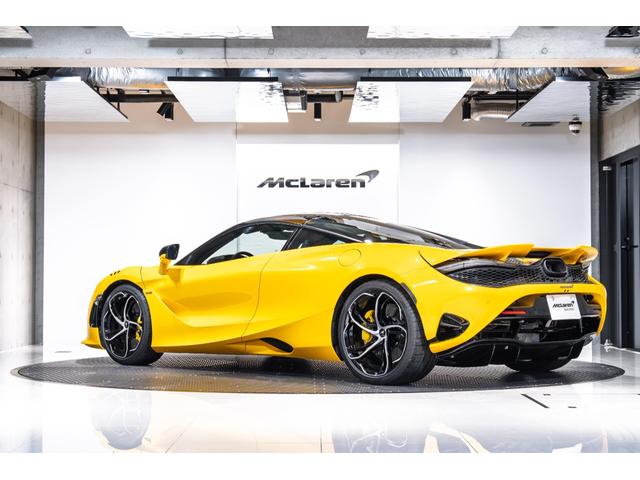 ７５０Ｓ Ｖｏｌｃａｎｏ　Ｙｅｌｌｏｗ　Ｖｏｒｔｅｘ－ｔｗｉｎ　５　Ｓｐｏｋｅ　Ｕｌｔｒａ－Ｌｉｇｈｔｗｅｉｇｈｔ　Ｗｈｅｅｌ・Ｐｅｒｆｏｒｍａｎｃｅ　ｉｎｔｅｒｉｏｒ・Ｂｏｗｅｒｓ＆Ｗｉｌｋｉｎｓ　１２　ｓｐｅａｋｅｒ（9枚目）
