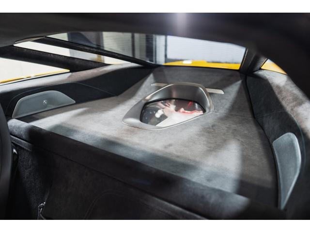 ７５０Ｓ Ｖｏｌｃａｎｏ　Ｙｅｌｌｏｗ　Ｖｏｒｔｅｘ－ｔｗｉｎ　５　Ｓｐｏｋｅ　Ｕｌｔｒａ－Ｌｉｇｈｔｗｅｉｇｈｔ　Ｗｈｅｅｌ・Ｐｅｒｆｏｒｍａｎｃｅ　ｉｎｔｅｒｉｏｒ・Ｂｏｗｅｒｓ＆Ｗｉｌｋｉｎｓ　１２　ｓｐｅａｋｅｒ（17枚目）