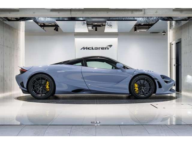 ７５０Ｓ ベースグレード　ＭＳＯ　Ｃｅｒａｍｉｃ　Ｇｒａｙ　・Ｙｅｌｌｏｗ　Ｂｒａｋｅ　Ｃａｌｉｐｅｒ・Ｐｅｒｆｏｒｍａｎｃｅ　Ｉｎｔｅｒｉｏｒ　・Ａｐｐｌｅ　Ｃａｒｐｌａｙ（7枚目）