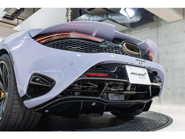 ７５０Ｓ ベースグレード　ＭＳＯ　Ｃｅｒａｍｉｃ　Ｇｒａｙ　・Ｙｅｌｌｏｗ　Ｂｒａｋｅ　Ｃａｌｉｐｅｒ・Ｐｅｒｆｏｒｍａｎｃｅ　Ｉｎｔｅｒｉｏｒ　・Ａｐｐｌｅ　Ｃａｒｐｌａｙ（12枚目）