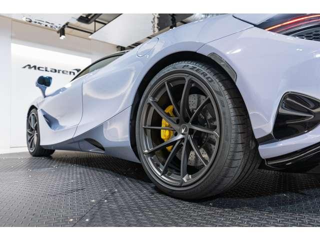 ７５０Ｓ ベースグレード　ＭＳＯ　Ｃｅｒａｍｉｃ　Ｇｒａｙ　・Ｙｅｌｌｏｗ　Ｂｒａｋｅ　Ｃａｌｉｐｅｒ・Ｐｅｒｆｏｒｍａｎｃｅ　Ｉｎｔｅｒｉｏｒ　・Ａｐｐｌｅ　Ｃａｒｐｌａｙ（14枚目）