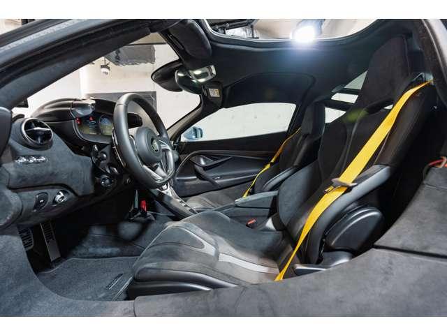 ７５０Ｓ ベースグレード　ＭＳＯ　Ｃｅｒａｍｉｃ　Ｇｒａｙ　・Ｙｅｌｌｏｗ　Ｂｒａｋｅ　Ｃａｌｉｐｅｒ・Ｐｅｒｆｏｒｍａｎｃｅ　Ｉｎｔｅｒｉｏｒ　・Ａｐｐｌｅ　Ｃａｒｐｌａｙ（19枚目）