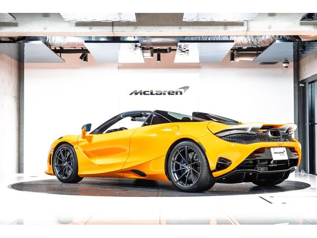 ７５０Ｓスパイダー ４．０　世界限定６０台　６０ｔｈ（9枚目）