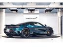 無駄のない削ぎ落されたデザインはF1由来の空力設計がなせる造形でございます。