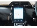 アップルカープレイにも対応しており、ナビゲーション&インフォテイメントシステムはBluetoothで音楽の転送も可能でございます。