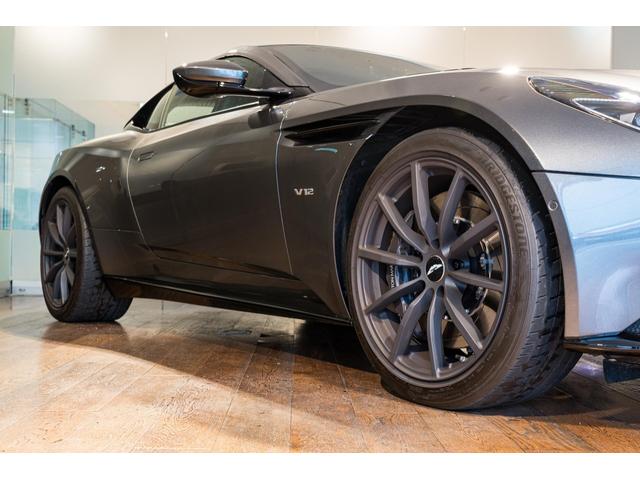 ＤＢ１１ 　ＡＭＲ　クルーズコントロール　パーキングアシスト　障害物センサー　全周囲カメラ　ＨＤＤナビ　ディスプレイオーディオ　ドライブレコーダー　本革シート（10枚目）