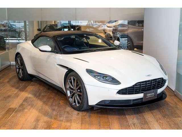 アストンマーティン ＤＢ１１