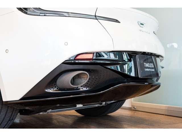 ＤＢ１１ Ｖ８　ヴォランテ　メーカー認定中古車　クルーズコントロール　レーンキープアシスト　パーキングアシスト　障害物センサー　全周囲カメラ　ＨＤＤナビ　本革シート（11枚目）