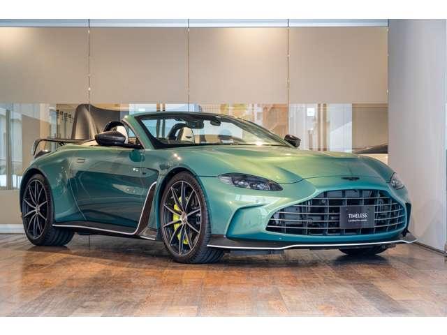 　世界２４９台限定Ｖ１２　Ｖａｎｔａｇｅ　Ｒｏａｄｓｔｅｒ　右ハンドル　レーンキープアシスト　パーキングアシスト　障害物センサー　全周囲カメラ　ＨＤＤナビ　本革シート　シートヒーター　メーカー認定中古車(5枚目)