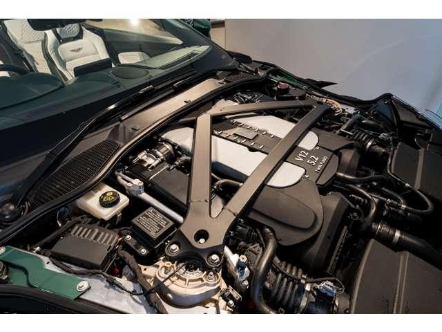 ＤＢＳ ヴォランテ　ＤＢＳ　Ｖｏｌａｎｔｅ　１９５９レーシンググレーン　右ハンドル　認定中古車　全周囲カメラ　アイドリングストップ　ドライブレコーダー　ナビ　フルセグ　ミュージックプレイヤー接続可　本革シート　電動シート（15枚目）