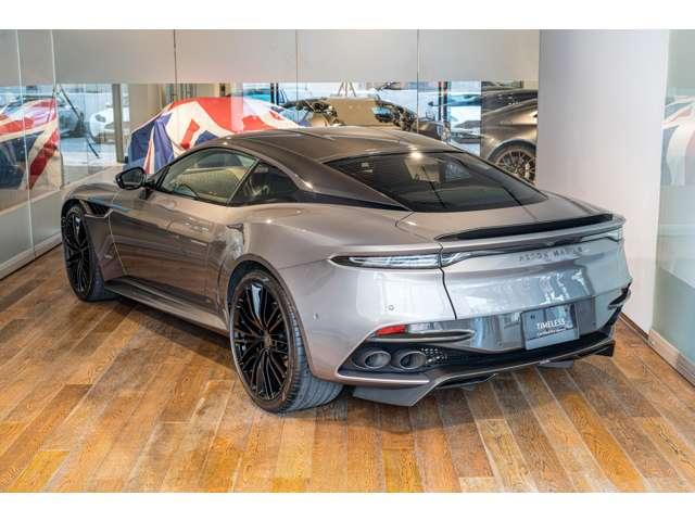 ＤＢＳスーパーレッジェーラ クーペ　ハンマーヘッドシルバー　右ハンドル　コラムＭＴモード付８ＡＴ　認定中古車　クルーズコントロール　全周囲カメラ　障害物センサー　オートマチックハイビーム　アイドリングストップ　ドライブレコーダー（7枚目）