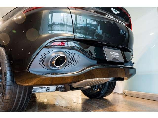 ＤＢＸ ４．０　４ＷＤ　ミノタウルスグリーン　認定中古車　全周囲カメラ　オートマチックハイビーム　アダプティブクルーズコントロール　パーキングアシスト　エアサスペンション　ドライブレコーダー　ＥＴＣ　ナビ　フルセグ　ミュージックプレイヤー接続可（11枚目）