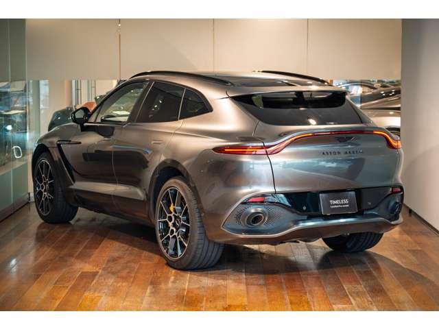 ＤＢＸ ４．０　４ＷＤ　マグネティックシルバー　認定中古車　コラムＭＴモード付９ＡＴ　オートマチックハイビーム　障害物センサー　ドライブレコーダー　エアサスペンション　ＥＴＣ　ナビ　フルセグ（7枚目）