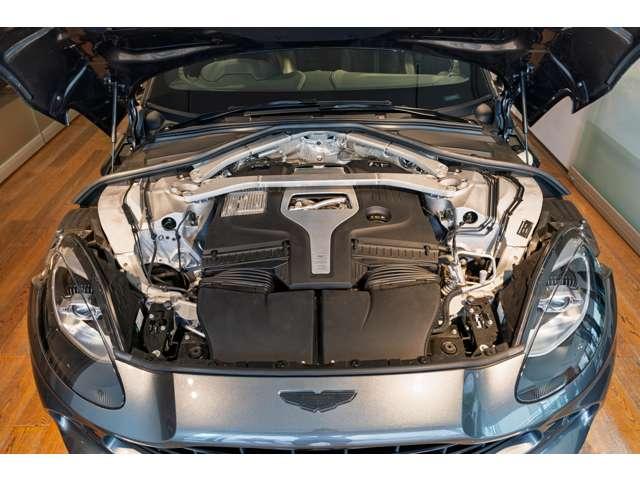 ＤＢＸ ４．０　４ＷＤ　マグネティックシルバー　認定中古車　コラムＭＴモード付９ＡＴ　オートマチックハイビーム　障害物センサー　ドライブレコーダー　エアサスペンション　ＥＴＣ　ナビ　フルセグ（15枚目）