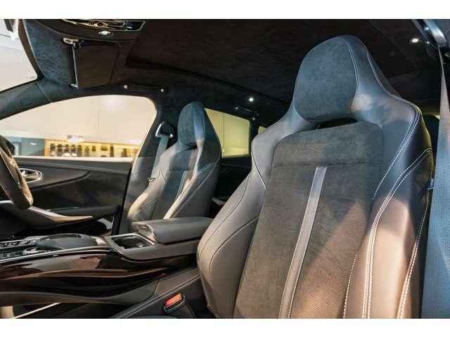 ＤＢＸ ４．０　４ＷＤ　マグネティックシルバー　認定中古車　コラムＭＴモード付９ＡＴ　オートマチックハイビーム　障害物センサー　ドライブレコーダー　エアサスペンション　ＥＴＣ　ナビ　フルセグ（22枚目）