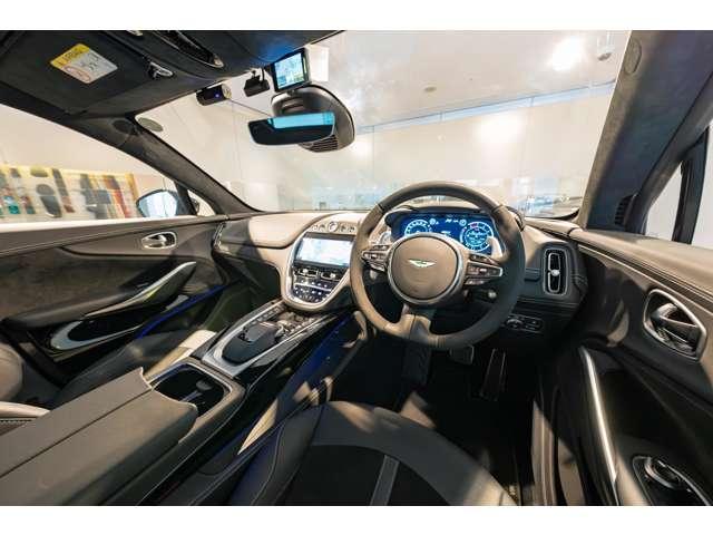 ＤＢＸ ４．０　４ＷＤ　マグネティックシルバー　認定中古車　コラムＭＴモード付９ＡＴ　オートマチックハイビーム　障害物センサー　ドライブレコーダー　エアサスペンション　ＥＴＣ　ナビ　フルセグ（25枚目）