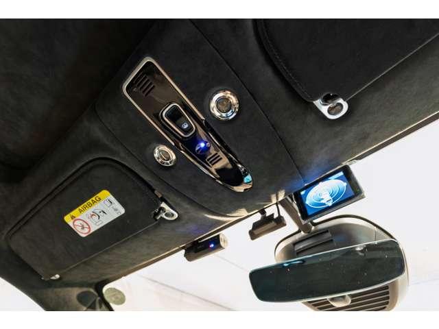 ＤＢＸ ４．０　４ＷＤ　マグネティックシルバー　認定中古車　コラムＭＴモード付９ＡＴ　オートマチックハイビーム　障害物センサー　ドライブレコーダー　エアサスペンション　ＥＴＣ　ナビ　フルセグ（29枚目）