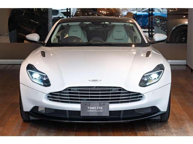 ＤＢ１１ Ｖ８　ホワイトストーン　認定中古車　コラムＭＴモード付８ＡＴ　全周囲カメラ　障害物センサー　ナビ　フルセグ　ミュージックプレイヤー接続可　本革シート　電動シート　シートヒーター　シートエアコン（5枚目）