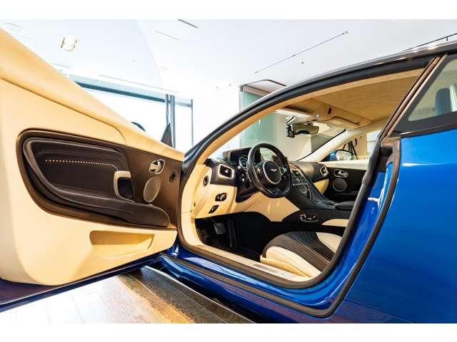 ＤＢ１１ ５．２　認定中古車　クルーズコントロール　パーキングアシスト　障害物センサー　全周囲カメラ　ドライブレコーダー　本革シート　ＬＥＤヘッドライト　ブラインドスポットモニター（15枚目）
