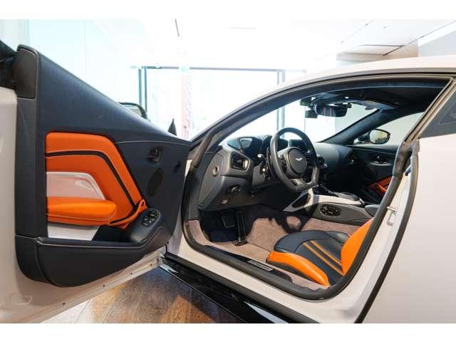ヴァンテージ ４．０　ホワイトストーン　認定中古車（17枚目）